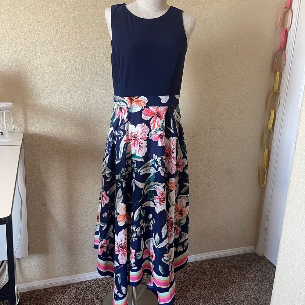 Sleeveless blue floral dress